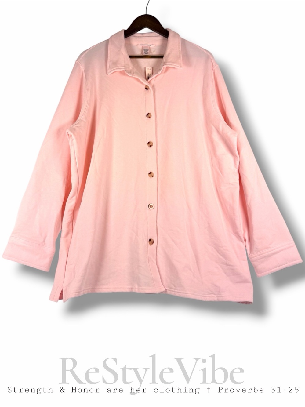 VICTORIA’S SECRET Women’s Size XL Shirt Top Fleece Button Front Oversized NWT
